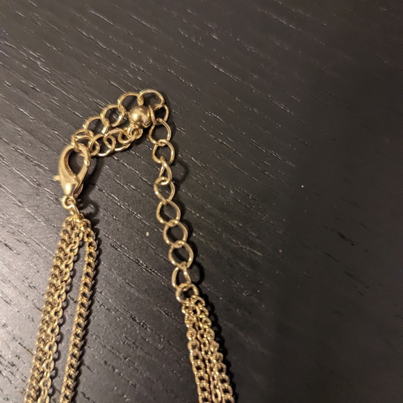 Necklace - Picture 2 of 3